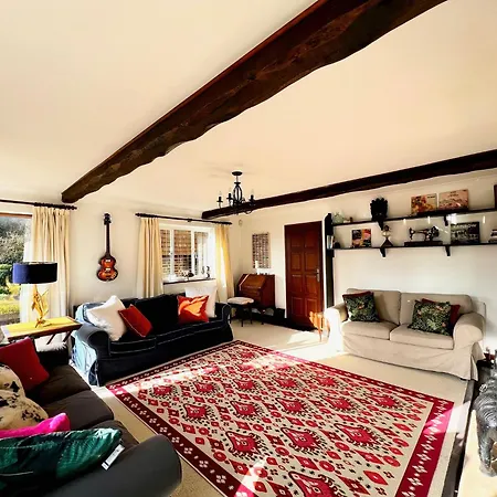 Hilltop Walkers Paradise With A View, Sleeps 10 Fernhurst Extérieur photo