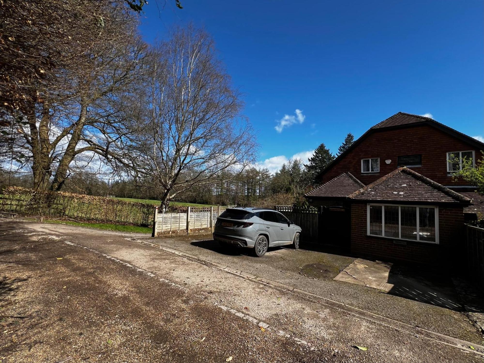 Holiday home Hilltop Walkers Paradise With A View, Sleeps 10 *